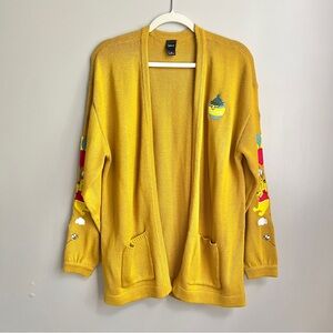 Disney Winnie the Pooh Cardigan Sweater Women’s Medium Yellow Embroidery Cozy